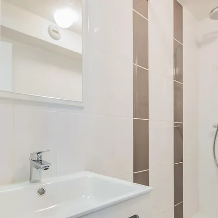 Residhotel Part Dieu מלון דירות ליון