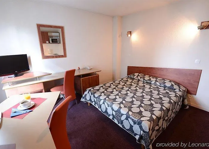 Apartahotel Residhotel Part Dieu 3*