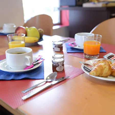 Residhotel Part Dieu 3*