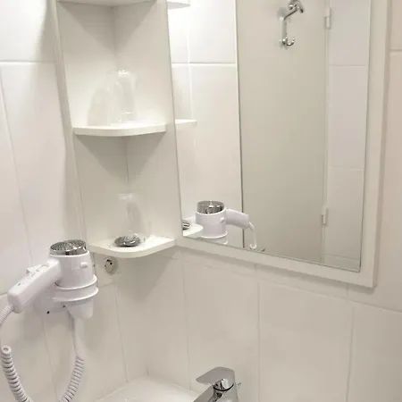 Residhotel Part Dieu 3*